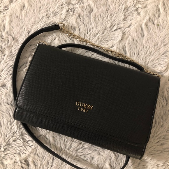 guess kamryn wallet